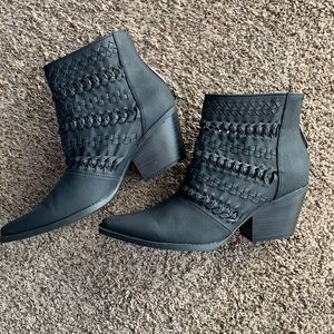 NWOT Perforated Booties - black